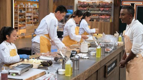 Delilah Flores, Ocean Kanekoa, Jaydene Kanekoa, and Marcus Samuelsson in Top Chef Family Style (2021)