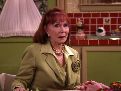 Katherine Helmond in Everybody Loves Raymond (1996)