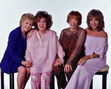 Elizabeth Taylor, Shirley MacLaine, Joan Collins, and Debbie Reynolds in These Old Broads (2001)