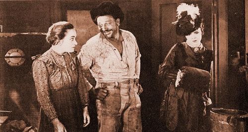 Wallace Beery, Gladys Brockwell, and Colleen Moore in So Big (1924)