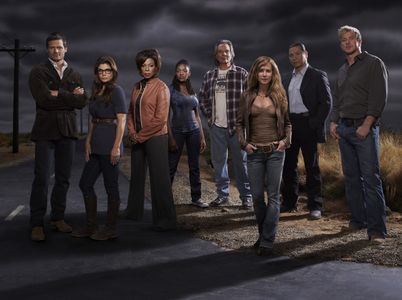 Holly Hunter, Laura San Giacomo, Bailey Chase, Lorraine Toussaint, Gregory Cruz, Kenny Johnson, Leon Rippy, and Yaani Ki