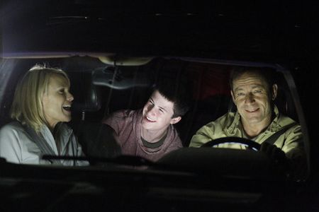 Jason Isaacs, Laura Allen, and Dylan Minnette in Awake (2012)