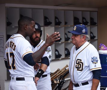 Mark-Paul Gosselaar, Dan Lauria, and Mo McRae in Pitch (2016)