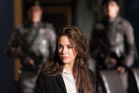 Roxanne McKee in Dominion (2014)