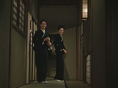 Setsuko Hara and Yôko Tsukasa in Late Autumn (1960)