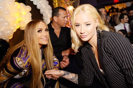 Jennifer Lopez, Alex Rodriguez, and Iggy Azalea at an event for 2018 MTV Video Music Awards (2018)