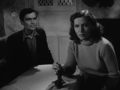 Barbro Kollberg and Birger Malmsten in It Rains on Our Love (1946)