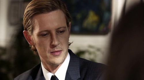 Gabriel Mann in Fake (2011)