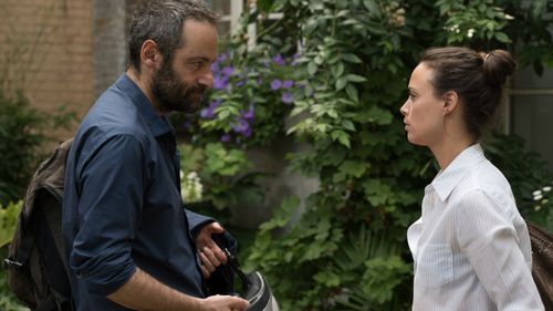 Bérénice Bejo and Cédric Kahn in After Love (2016)