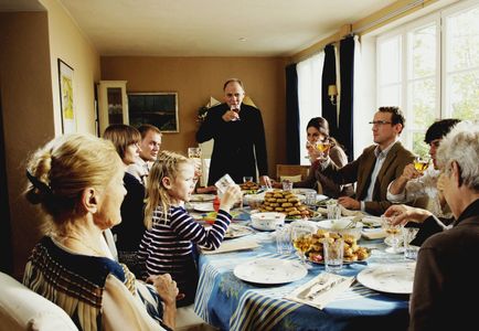 Bruno Ganz, Liane Forestieri, Wotan Wilke Möhring, Christiane Paul, and Devid Striesow in Copacabana (2007)