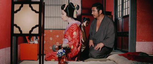 Shintarô Katsu, Kiwako Taichi, and Kyoko Yoshizawa in Zatoichi in Desperation (1972)