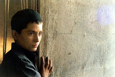 Marina Golbahari in Osama (2003)