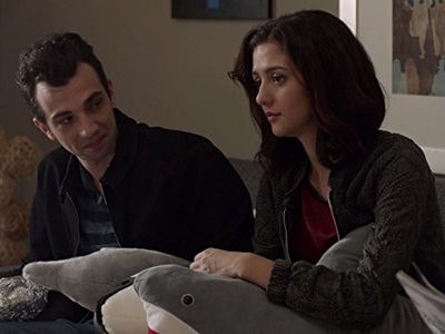 Jay Baruchel and Katie Findlay in Man Seeking Woman (2015)