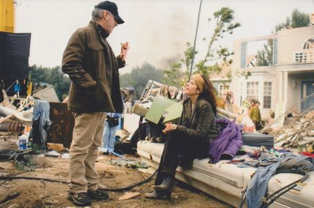 On the set of War of the Worlds (2005) with Steven Spielberg