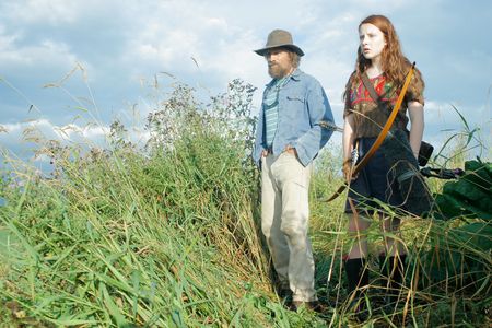 Viggo Mortensen and Samantha Isler in Captain Fantastic (2016)