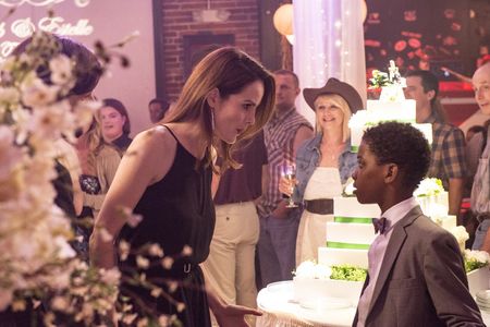 Michelle Dockery and Nyles Steele in Good Behavior (2016)