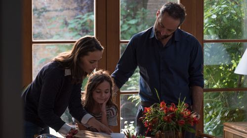 Bérénice Bejo, Cédric Kahn, and Margaux Soentjens in After Love (2016)