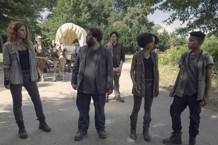 Dan Fogler, Angel Theory, Josh McDermitt, Nadia Hilker, Lauren Ridloff, and Lindsley Register in The Walking Dead (2010)