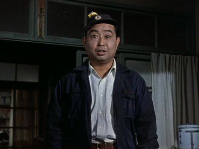 Daisuke Katô in An Autumn Afternoon (1962)