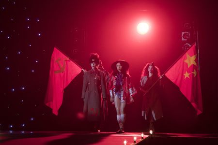 Jackie Tohn, Alison Brie, and Ellen Wong in GLOW (2017)