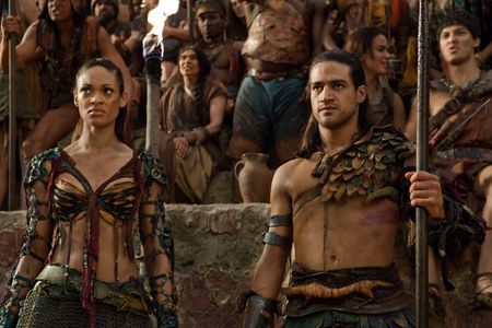 Cynthia Addai-Robinson, Pana Hema Taylor, and Blessing Mokgohloa in Spartacus (2010)