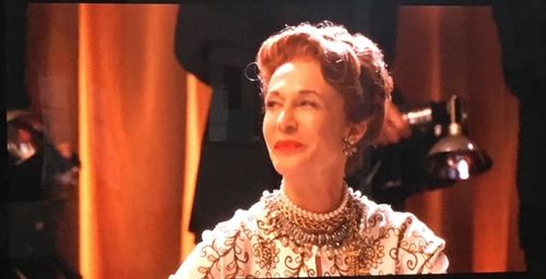 Holly Kaplan as Hedda Hopper