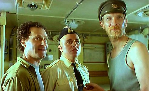 Viktor Bychkov, Aleksei Sevostyanov, and Semyon Strugachyov in Peculiarities of the National Fishing (1998)