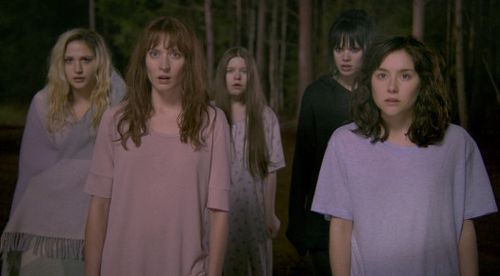 Irma von Platen, Josefin Asplund, Miranda Frydman, Helena Engström, and Leona Axelsen in The Circle (2015)