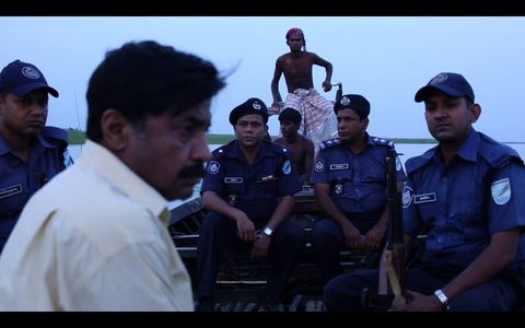 Shatabdi Wadud, Mosharraf Karim, and Shahiduzzaman Selim in The Unnamed (2016)