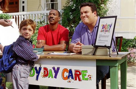 Eddie Murphy, Jeff Garlin, and Arthur Young in Daddy Day Care (2003)