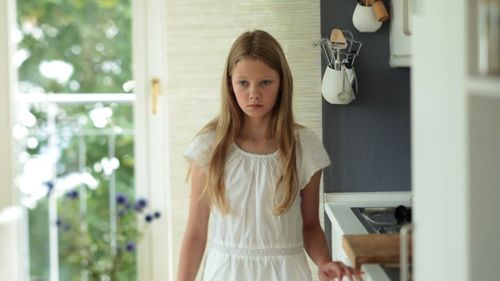 Nina Splettstößer in The Summer House (2014)