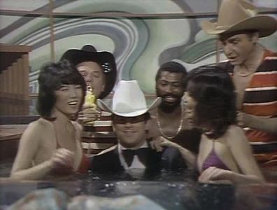 Larry Hagman, Jeff Altman, Sid Caesar, Keiko Masuda, Mie, and Teddy Pendergrass in Pink Lady (1980)