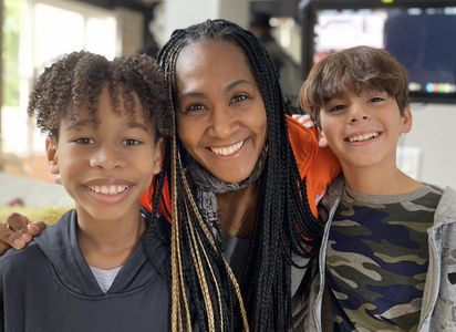 Ian Foreman, Terri J. Vaughn, Martin Fajardo on the set of “The Holiday Switch”