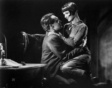 Louise Brooks and Gustav Diessl in Pandora's Box (1929)