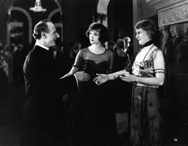 Arnold Lucy, Nellie Parker Spaulding, and Constance Talmadge in Good References (1920)