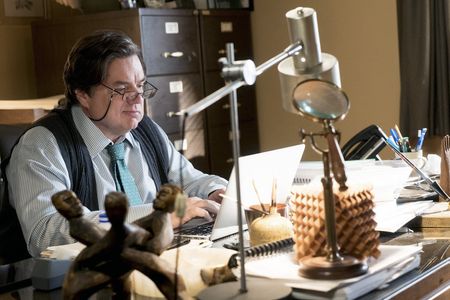 Oliver Platt in Chicago Med (2015)