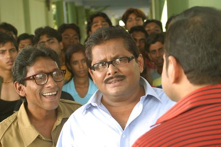 Rajatabha Dutta and Kharaj Mukherjee in Challenge (2009)