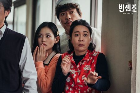 Lee Hang-na, Kim Yoon-hye, and Kim Hyung-mook in Vincenzo (2021)