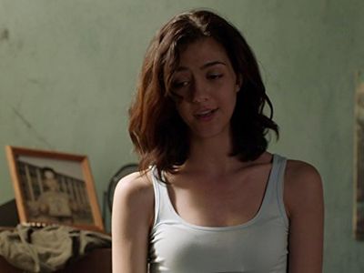 Katie Findlay in Man Seeking Woman (2015)