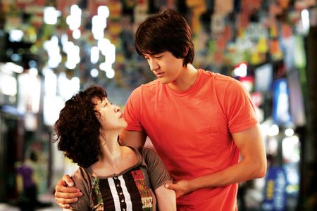 Ki-woo Lee and Hee-kyung Moon in Skeletons in the Closet (2007)