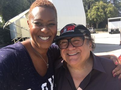 Treisa Gary & Danny DeVito on set - 