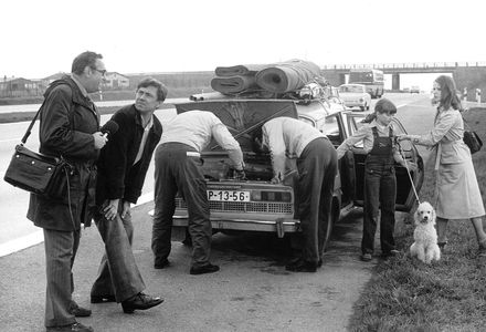 Magda Bicíková, Petr Kostka, and Jorga Kotrbová in Friday Is No Holiday (1980)