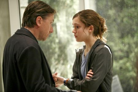 Tim Roth and Hayley McFarland in Lie to Me (2009)