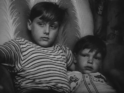 Richie Andrusco and Richard Brewster in Little Fugitive (1953)