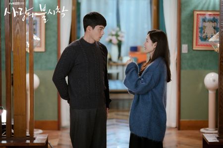 Son Ye-jin and Hyun Bin in Crash Landing on You (2019)