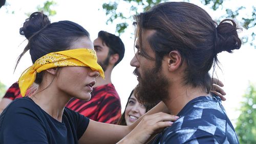 Demet Özdemir and Can Yaman in Erkenci Kus (2018)