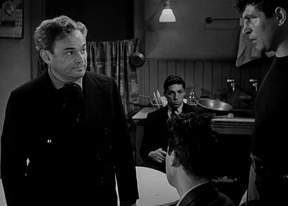 John Hodiak, Fritz Kortner, Lou Nova, and Al Sparlis in Somewhere in the Night (1946)