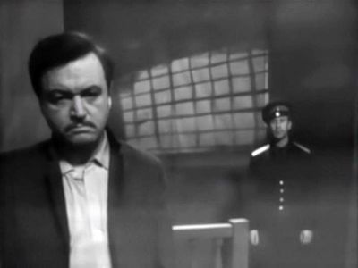 Yefim Kopelyan and Ivan Krasko in Sovest ne proshchaet (1964)