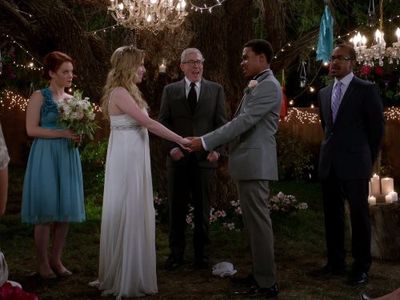 Tim Meadows, Maestro Harrell, Gary Rubenstein, Allie Grant, and Jane Levy in Suburgatory (2011)