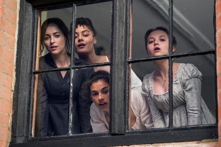 Dakota Johnson, Nia Towle, Mia McKenna-Bruce, and Izuka Hoyle in Persuasion (2022)